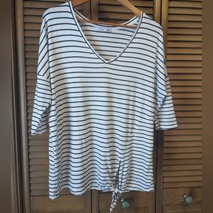 Dex White & Black Striped 3/4 Sleeve Stretchy Tee with Tie